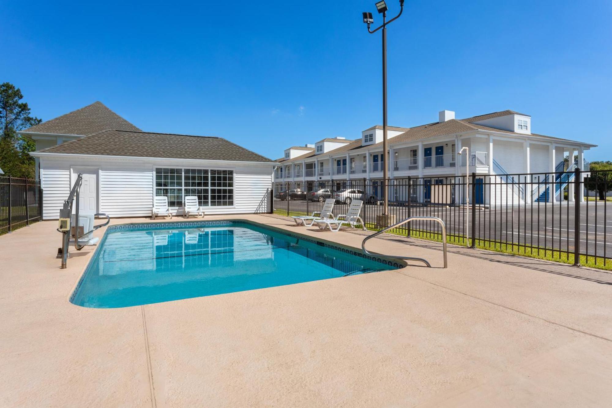 Baymont By Wyndham Brunswick Ga Hotel Eksteriør billede