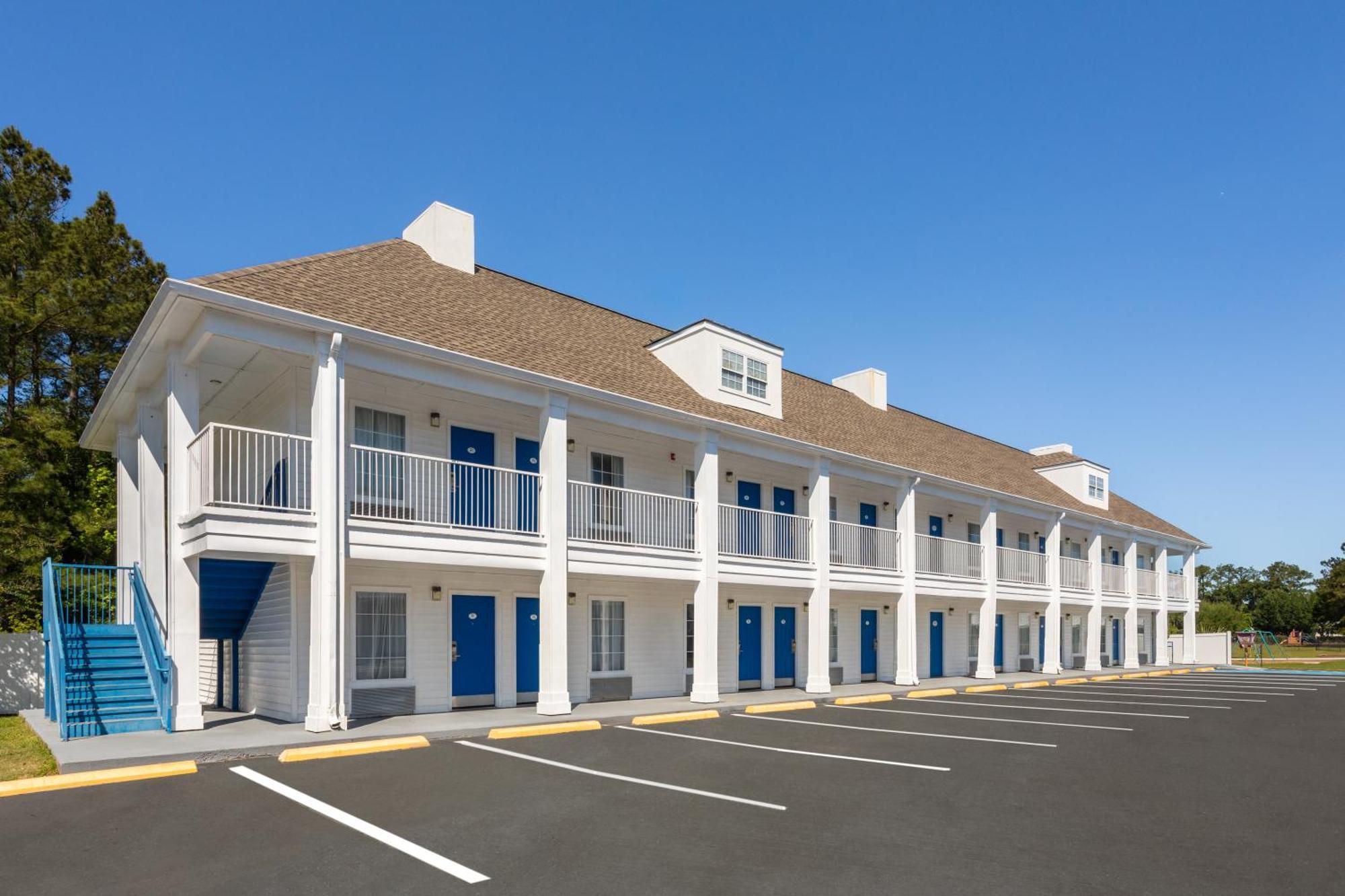 Baymont By Wyndham Brunswick Ga Hotel Eksteriør billede