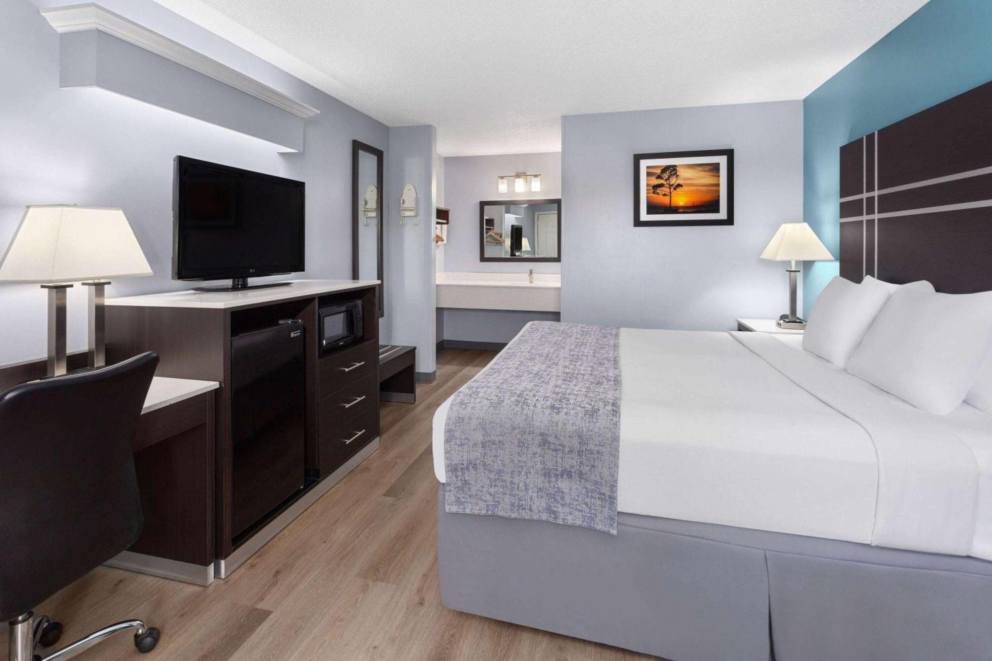 Baymont By Wyndham Brunswick Ga Hotel Eksteriør billede